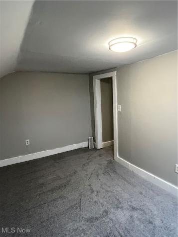 6617 Wakefield Avenue Cleveland OH 44102
