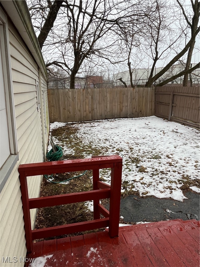 6617 Wakefield Avenue Cleveland OH 44102