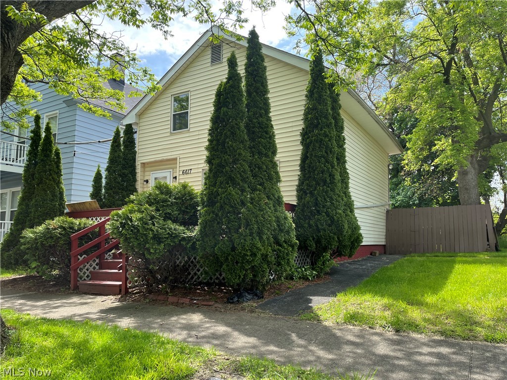 6617 Wakefield Avenue Cleveland OH 44102