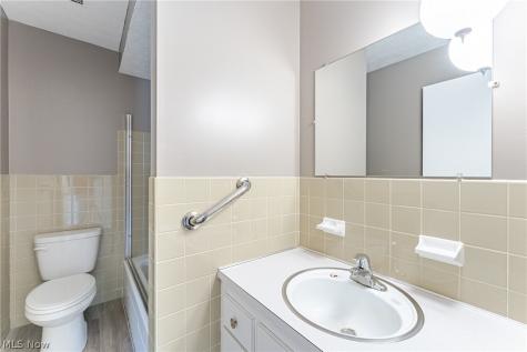 6449 S Park Boulevard Parma OH 44134