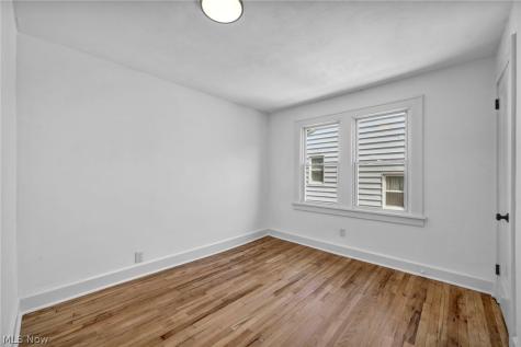 18101 Hiller Avenue Cleveland OH 44119