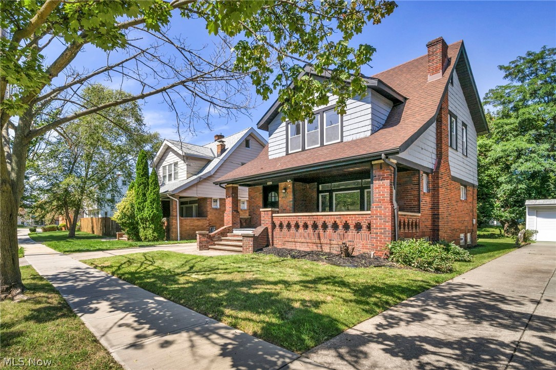 18101 Hiller Avenue Cleveland OH 44119