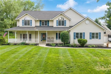 1366 Castalia Drive New Franklin OH 44203
