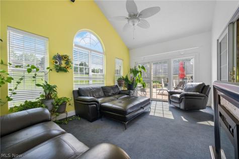 1366 Castalia Drive New Franklin OH 44203