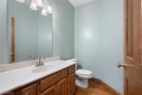 1366 Castalia Drive New Franklin OH 44203