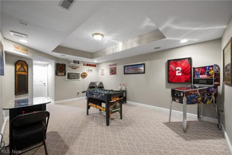 1366 Castalia Drive New Franklin OH 44203