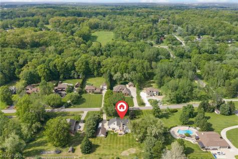 1366 Castalia Drive New Franklin OH 44203