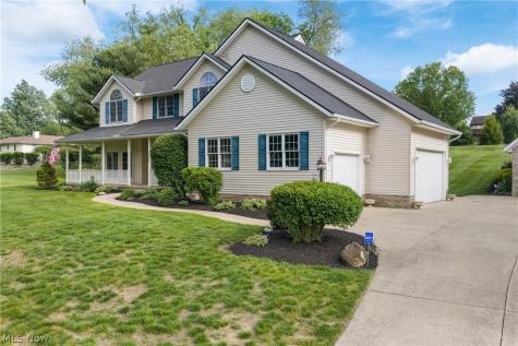 1366 Castalia Drive New Franklin OH 44203
