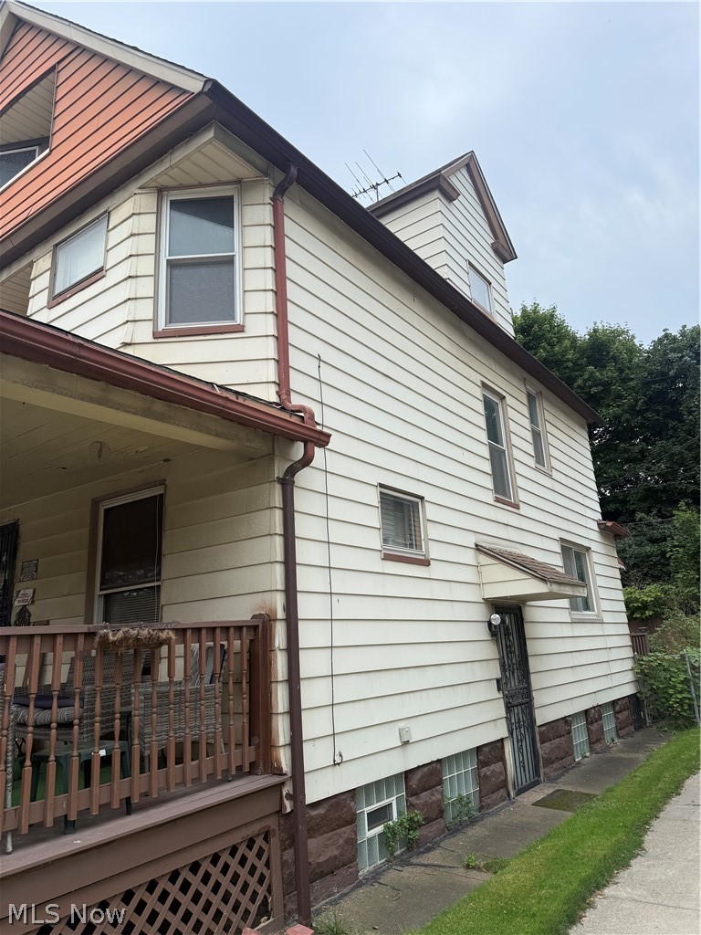 920 E 73rd Street Cleveland OH 44103