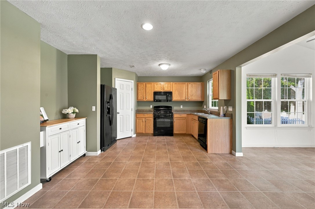 8735 Ashton Pl Drive North Ridgeville OH 44039