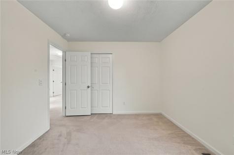 8735 Ashton Pl Drive North Ridgeville OH 44039
