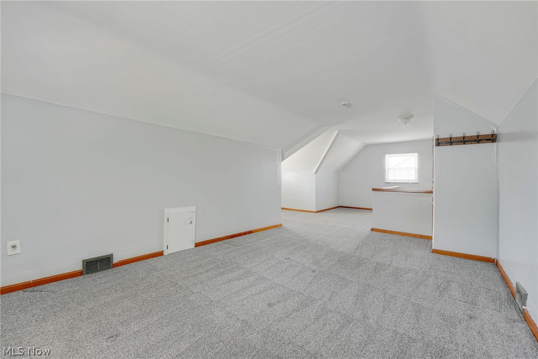 2816 Parklane Drive Parma OH 44134