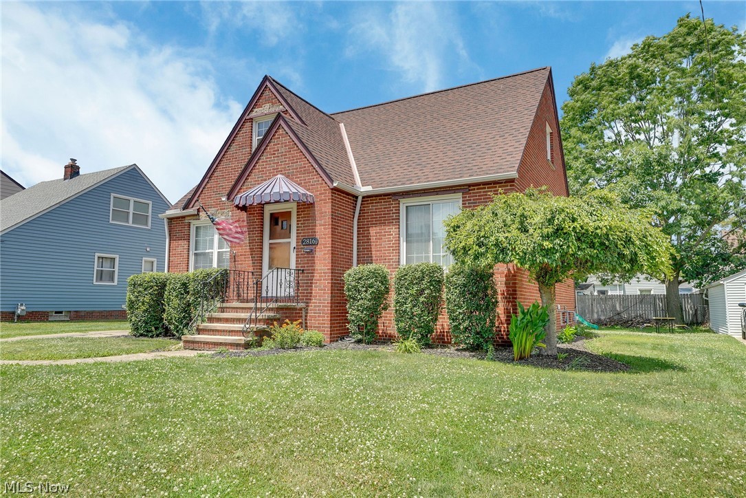 2816 Parklane Drive Parma OH 44134