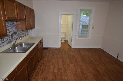900 Sherman Street Akron OH 44311