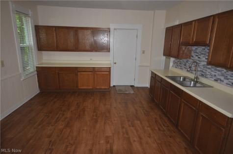 900 Sherman Street Akron OH 44311