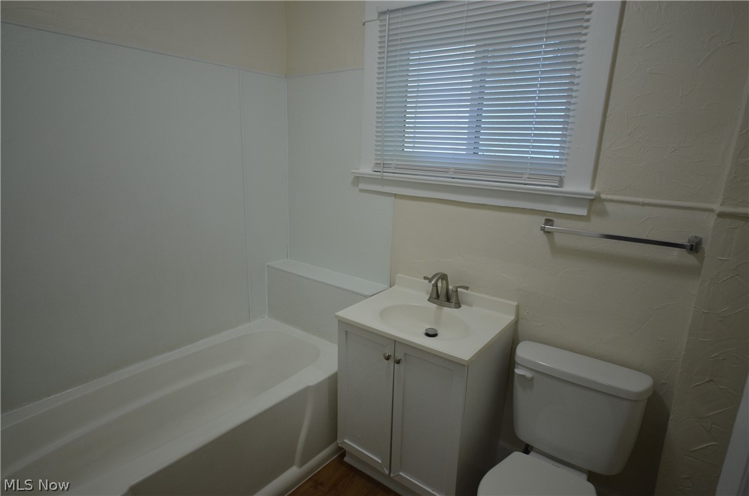 900 Sherman Street Akron OH 44311