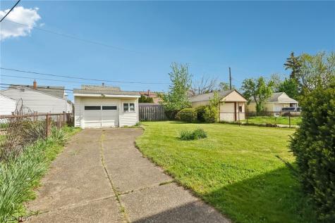 8804 Behrwald Avenue Brooklyn OH 44144