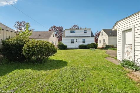 8804 Behrwald Avenue Brooklyn OH 44144
