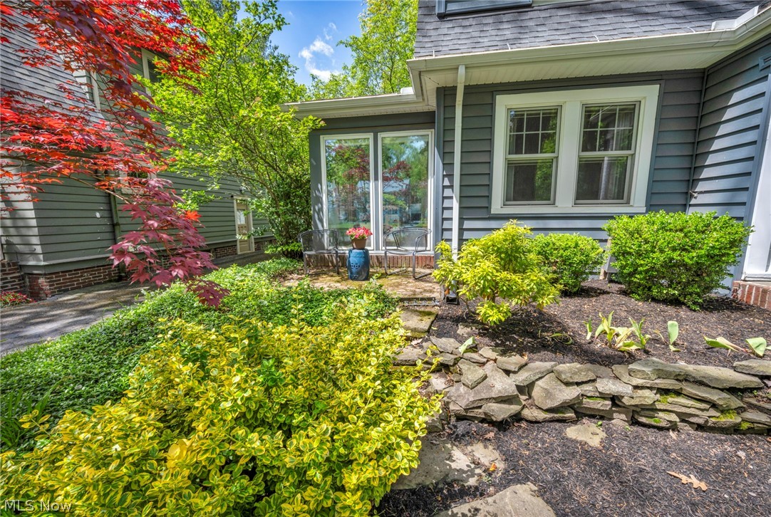 202 Kenilworth Drive Akron OH 44313