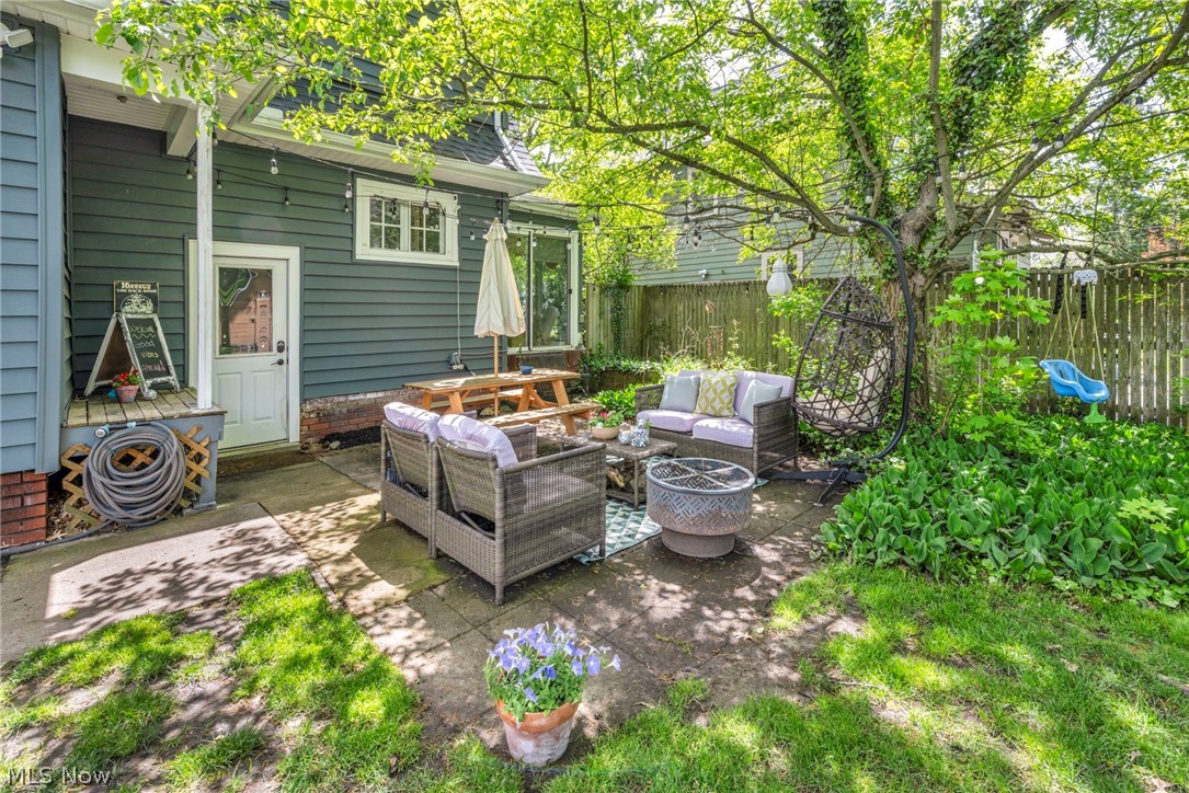 202 Kenilworth Drive Akron OH 44313