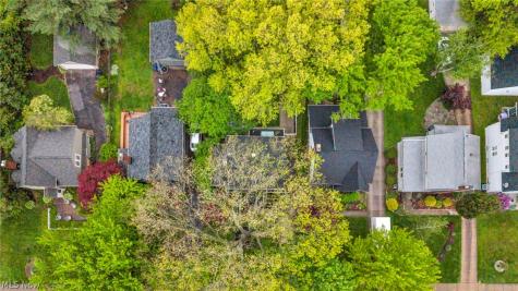 202 Kenilworth Drive Akron OH 44313