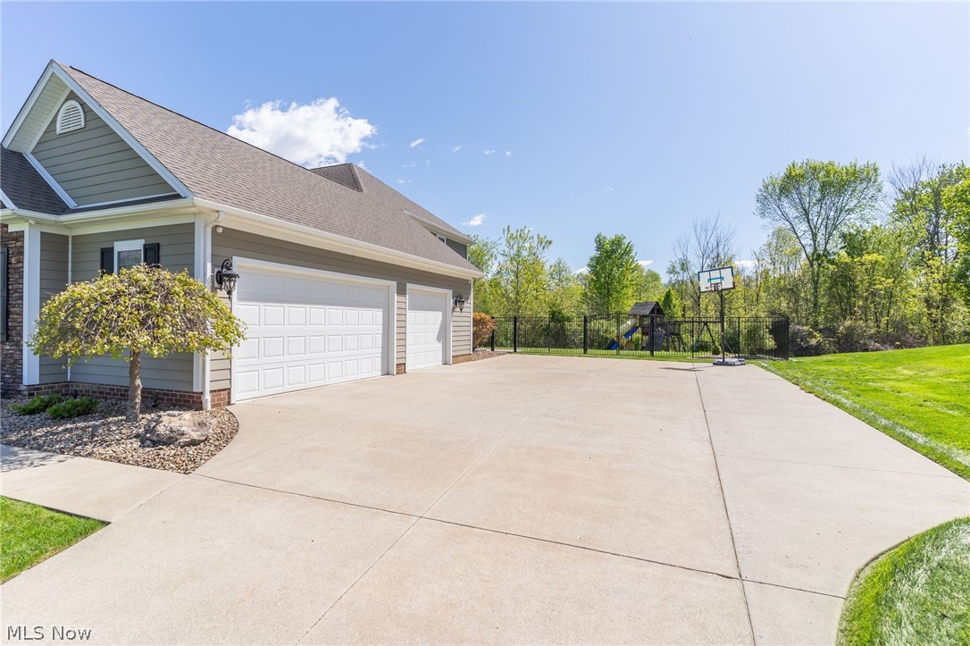 3358 Ridgely Park Drive Poland OH 44514