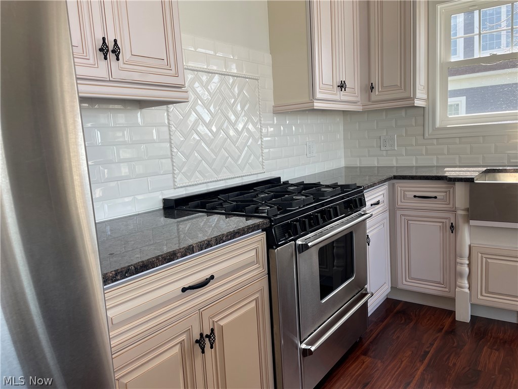 35685 Galalina Boulevard Eastlake OH 44095