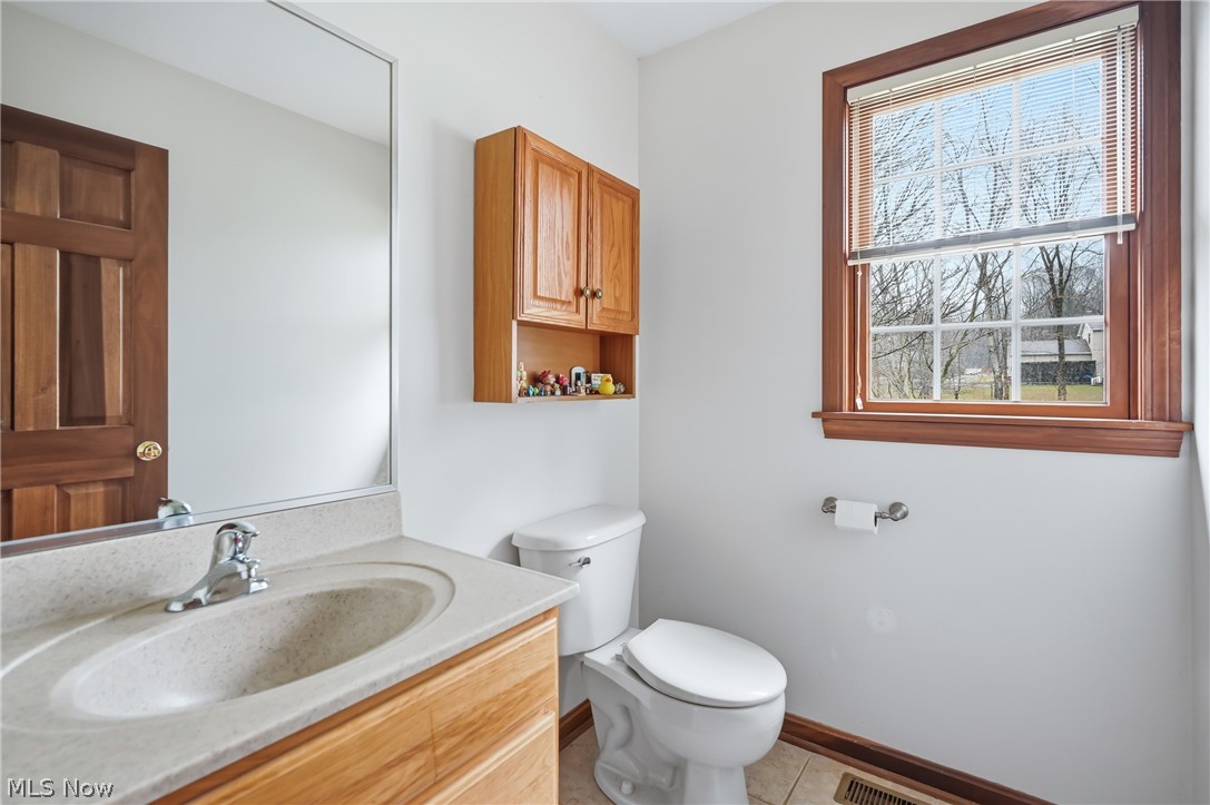 2031 Celestial Drive NE Warren OH 44484
