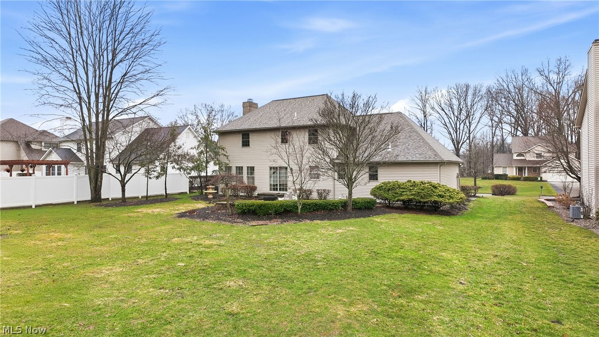 2031 Celestial Drive NE Warren OH 44484