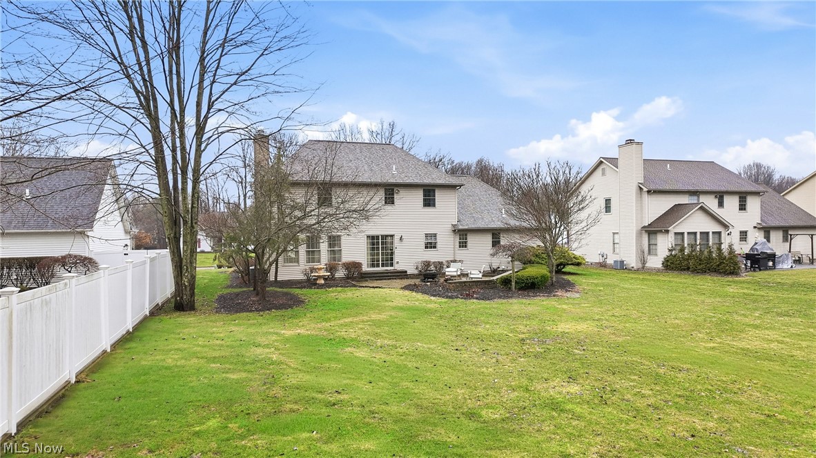 2031 Celestial Drive NE Warren OH 44484