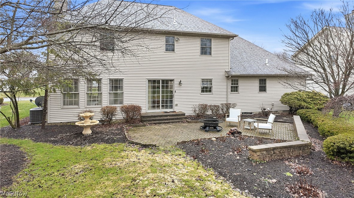 2031 Celestial Drive NE Warren OH 44484