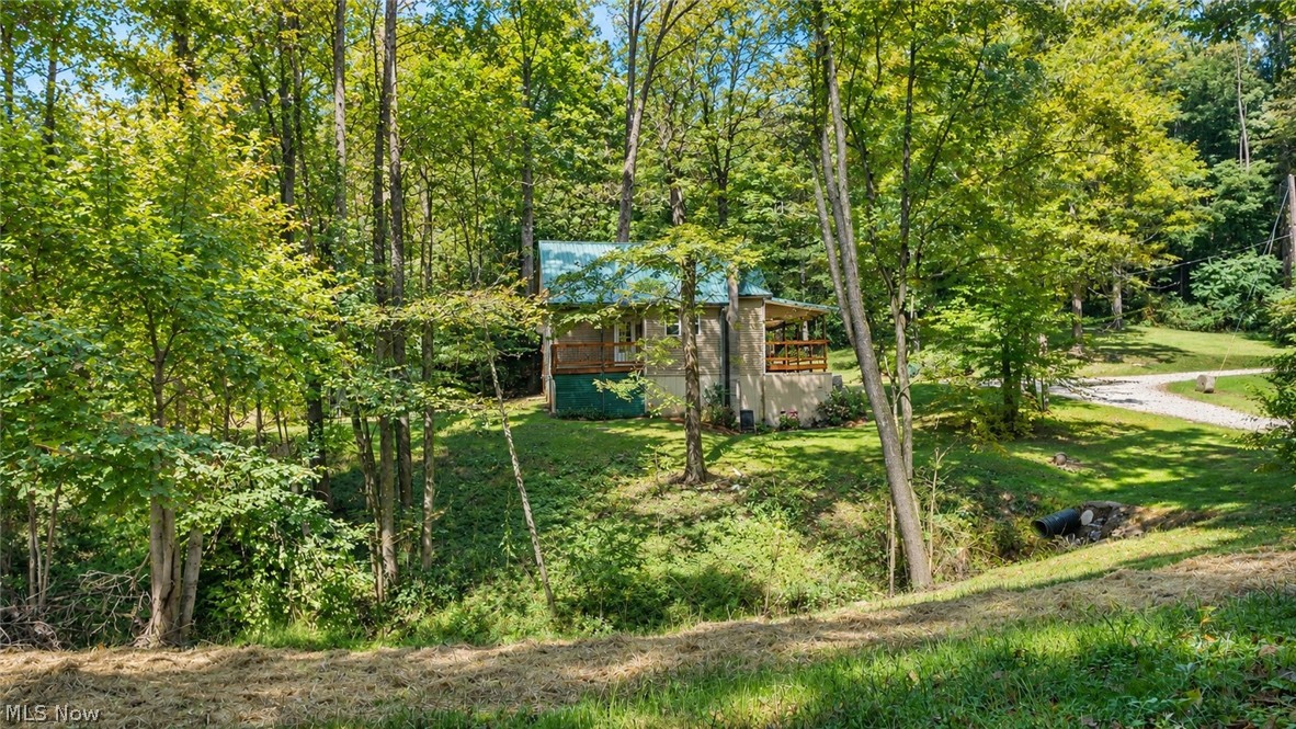 3525 Hooper Road NE Mcconnelsville OH 43756