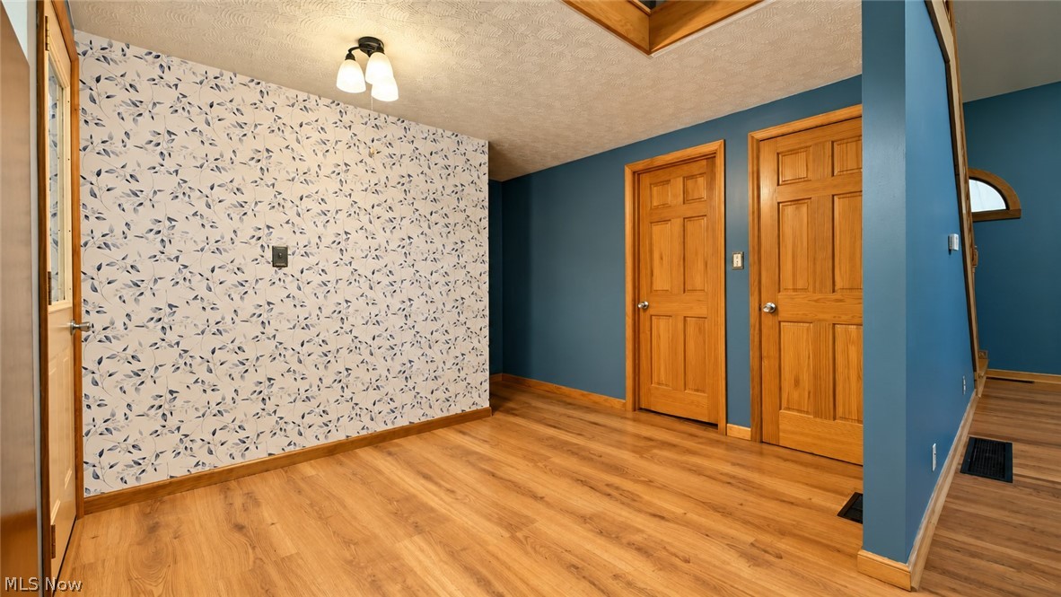 3525 Hooper Road NE Mcconnelsville OH 43756