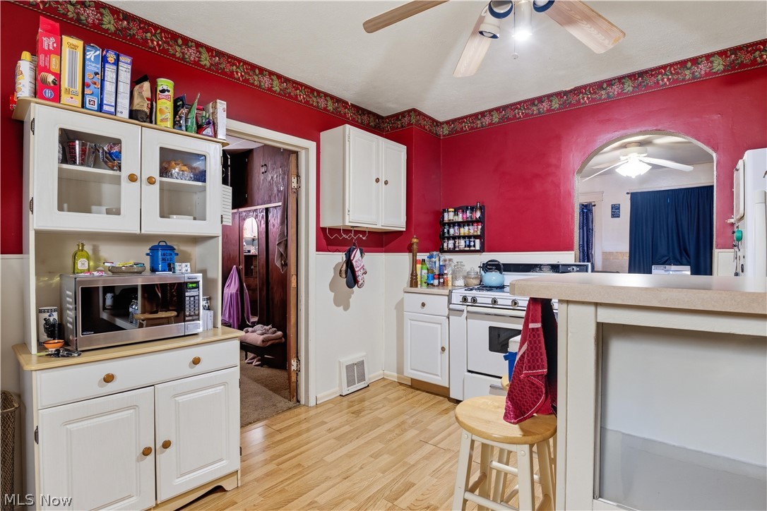 4024 E 53 Street Newburgh Heights OH 44105