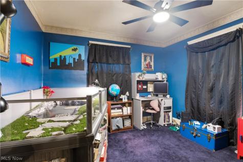 4024 E 53 Street Newburgh Heights OH 44105