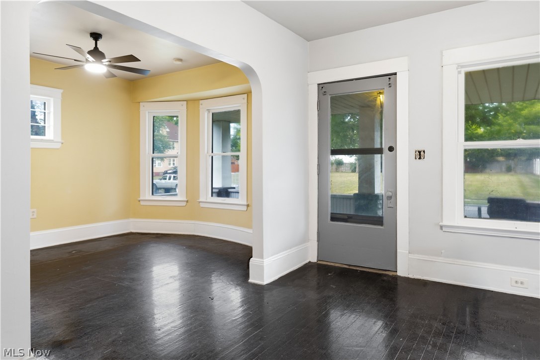 4024 E 53 Street Newburgh Heights OH 44105