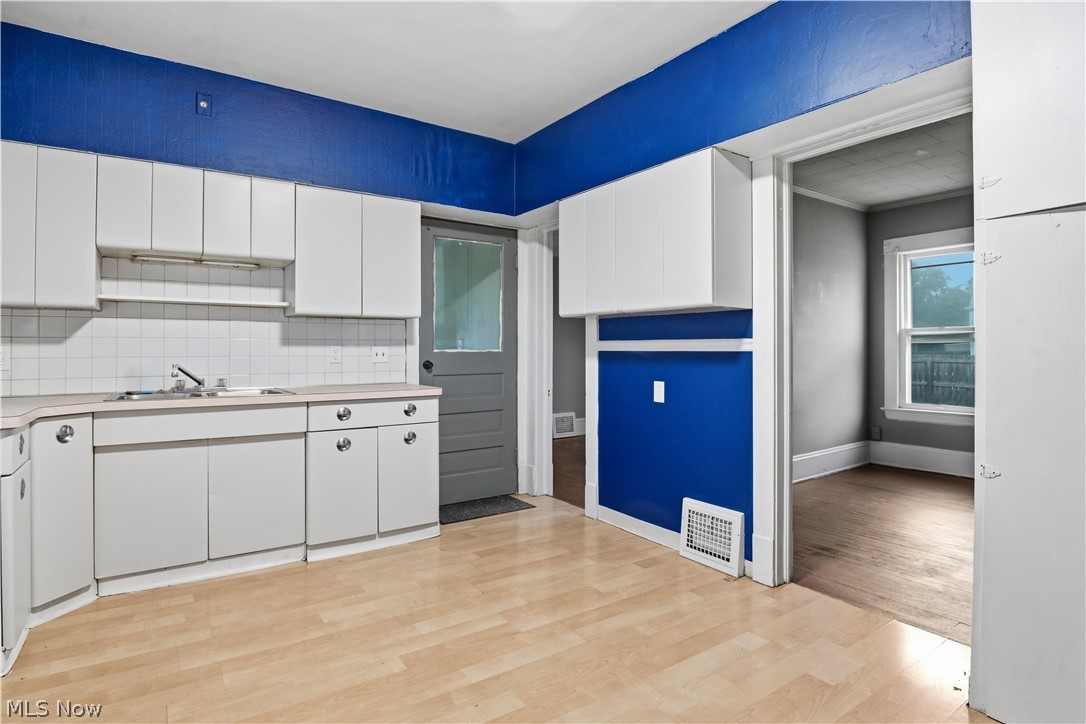 4024 E 53 Street Newburgh Heights OH 44105