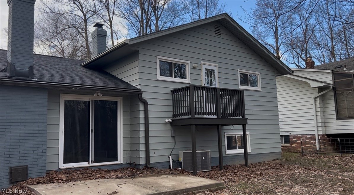 851 Wellmon Street Bedford OH 44146