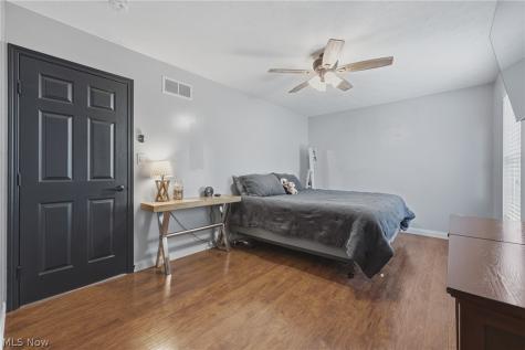 787 Grove Lane Orrville OH 44667
