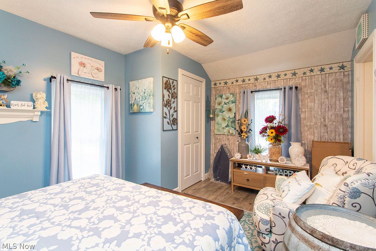 4054 S Medina Line Road Norton OH 44203