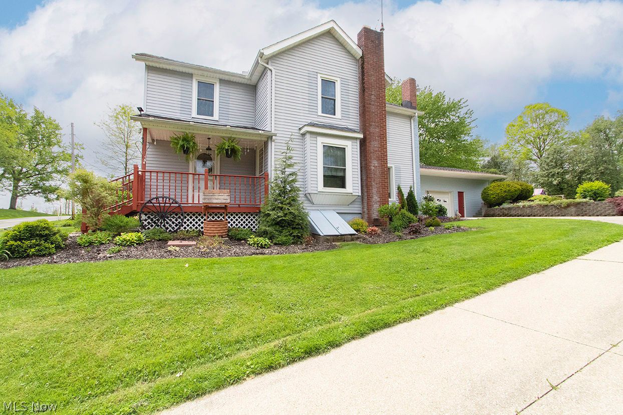 4054 S Medina Line Road Norton OH 44203