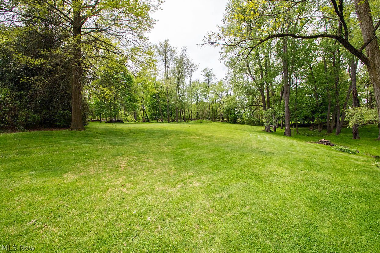 4054 S Medina Line Road Norton OH 44203