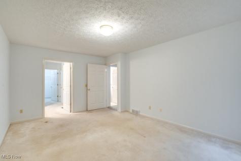 1111 Lake Meadow Lane Brunswick OH 44212