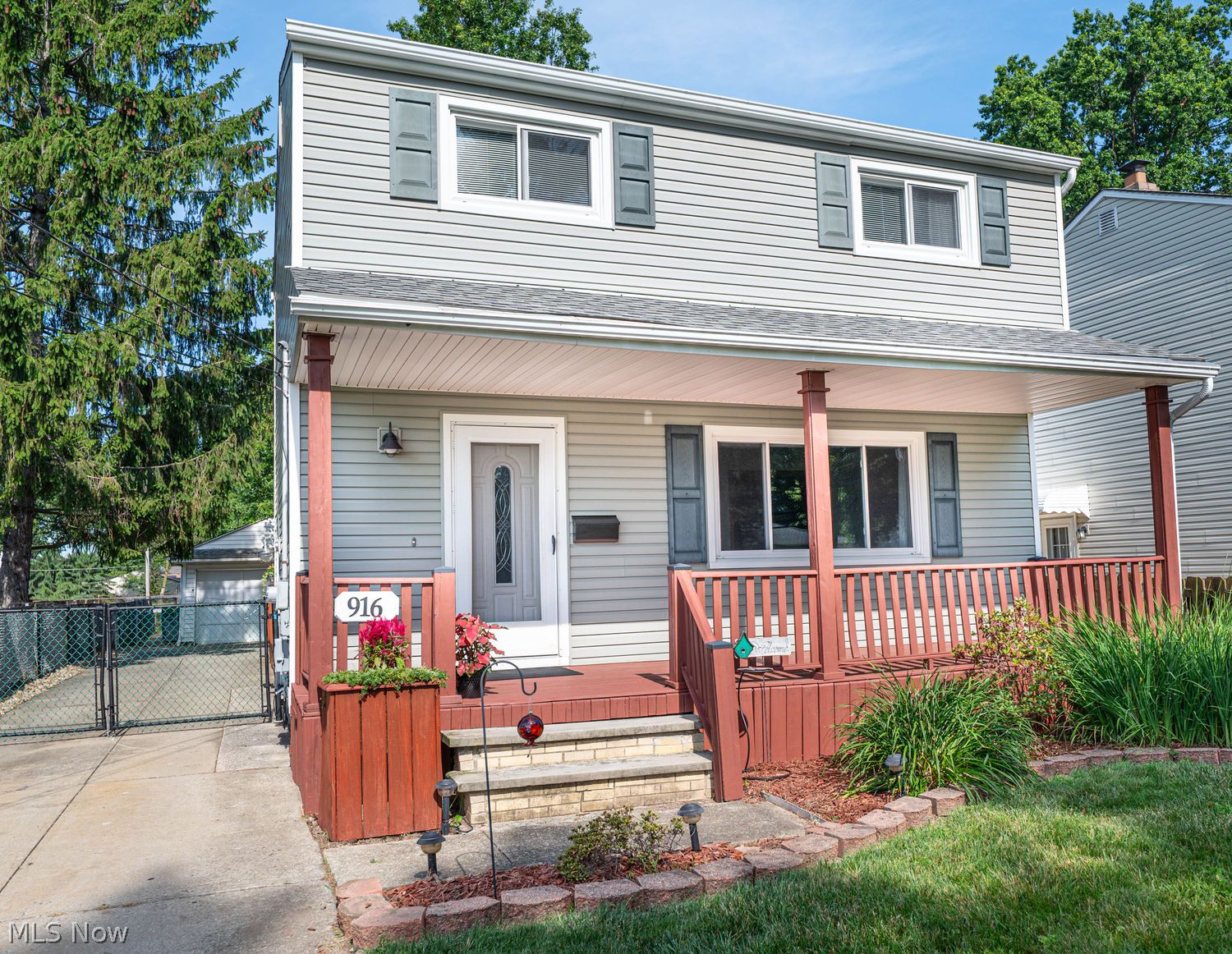 916 Center Road Eastlake OH 44095
