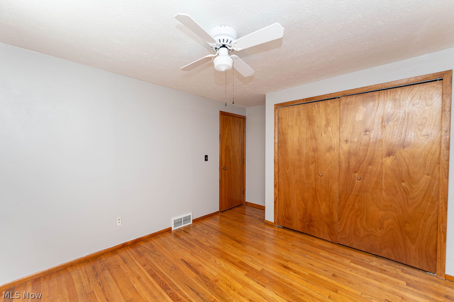 916 Center Road Eastlake OH 44095
