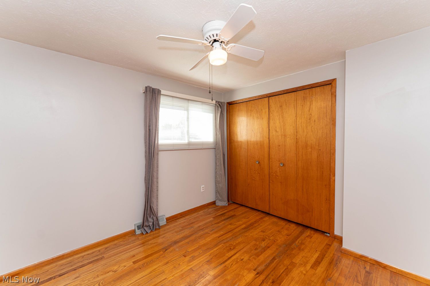 916 Center Road Eastlake OH 44095