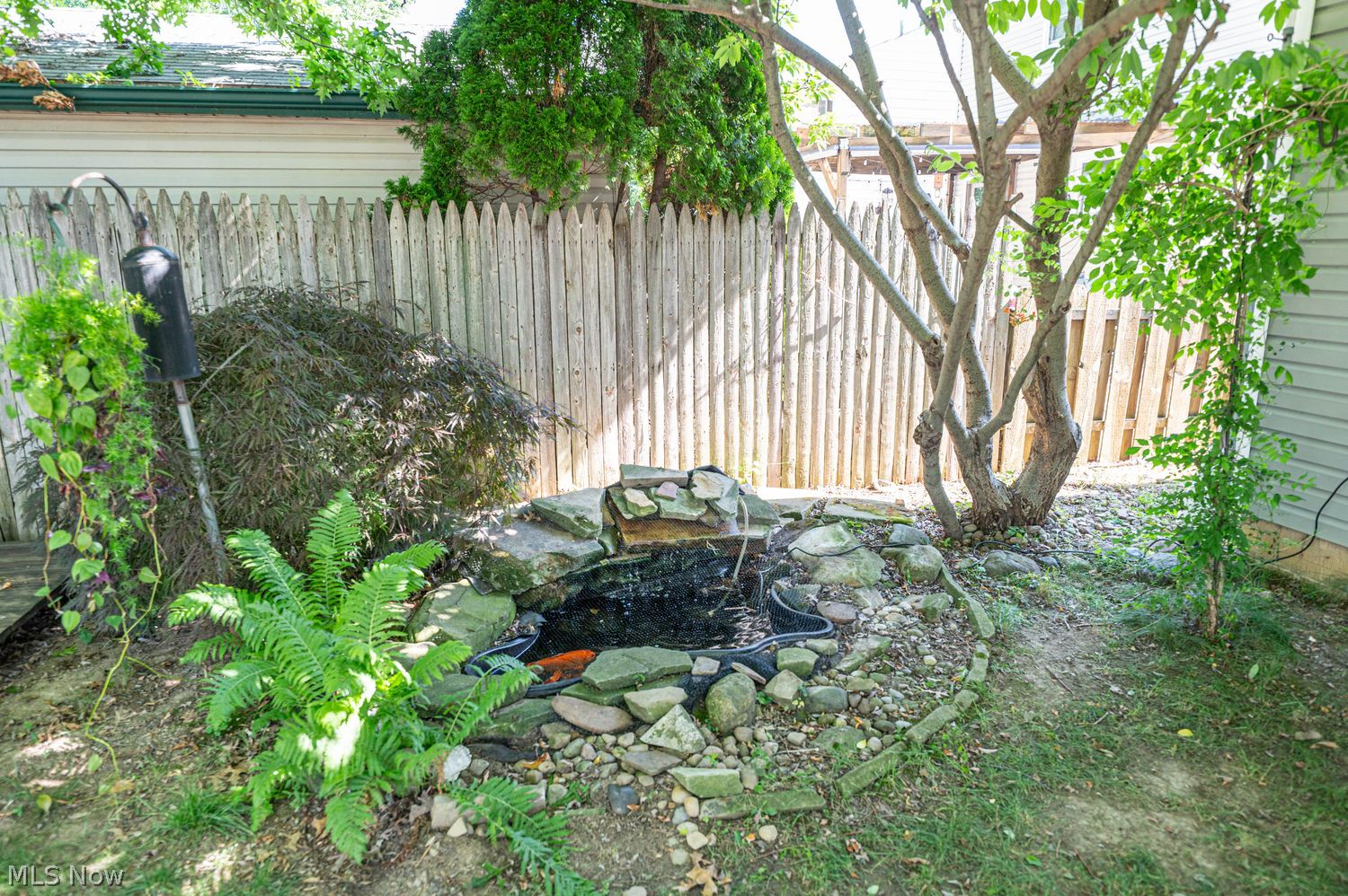 916 Center Road Eastlake OH 44095