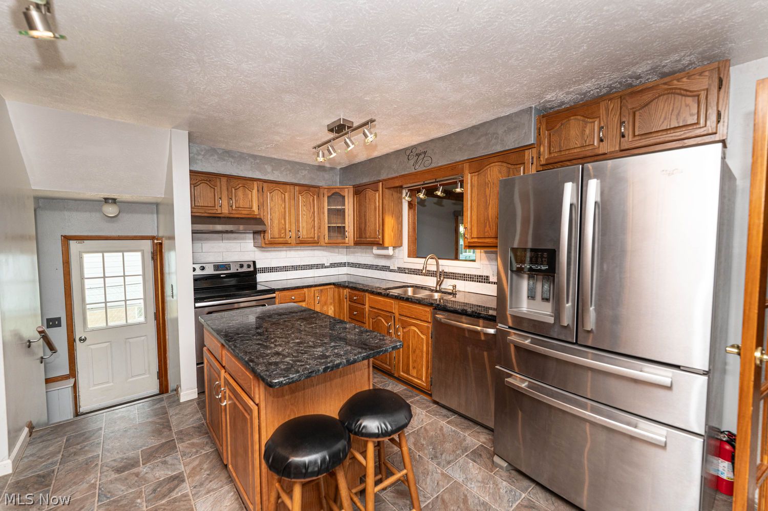 916 Center Road Eastlake OH 44095