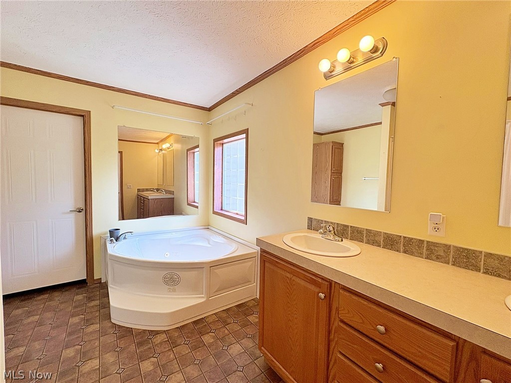 188 Coen Road Vermilion OH 44089