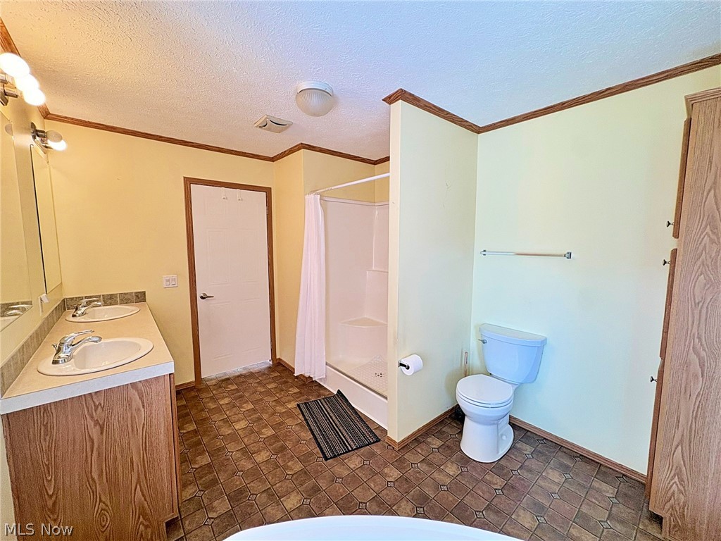 188 Coen Road Vermilion OH 44089